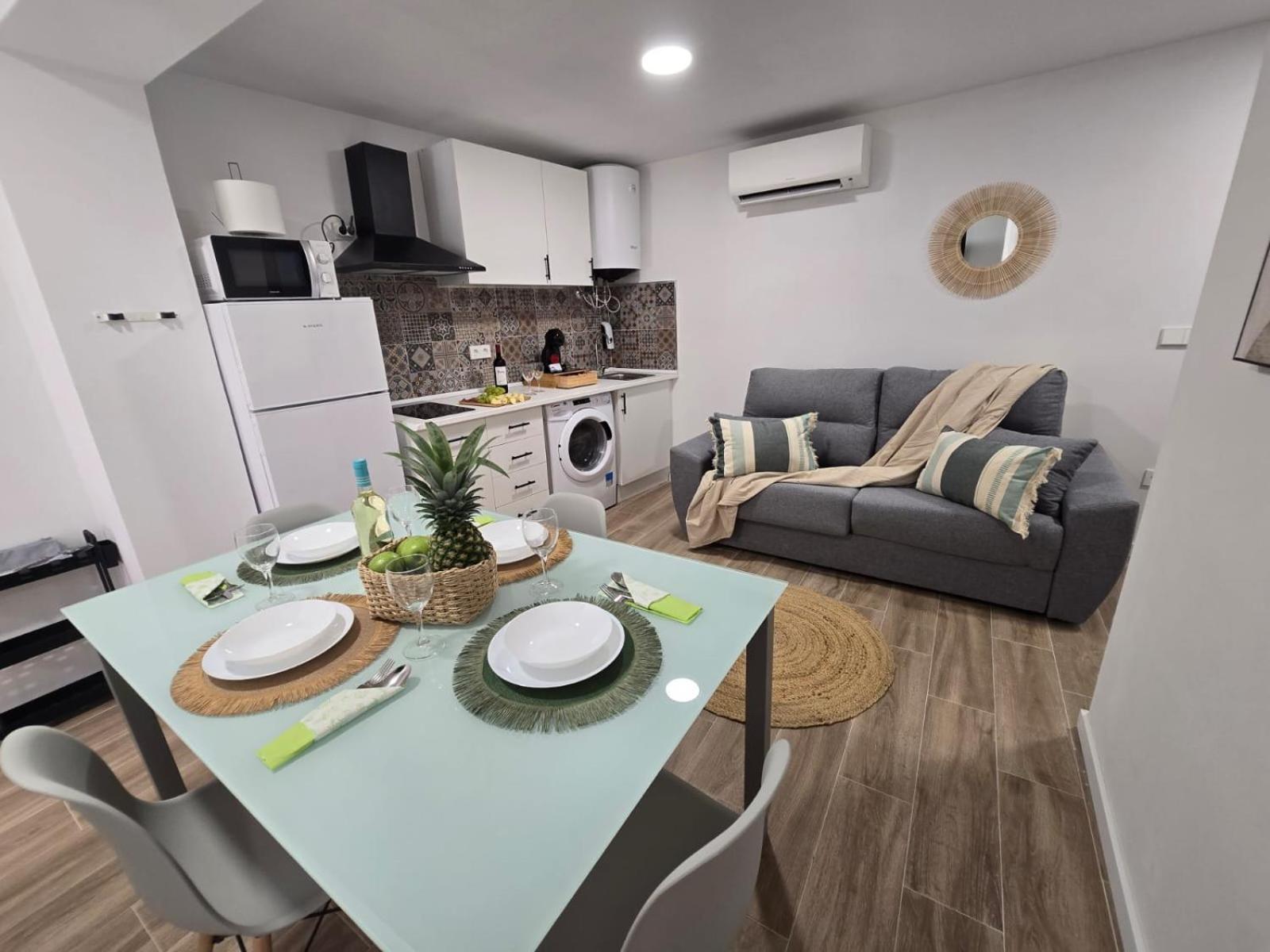 Suites Alameda Centro Levante 貝尼多姆 外观 照片