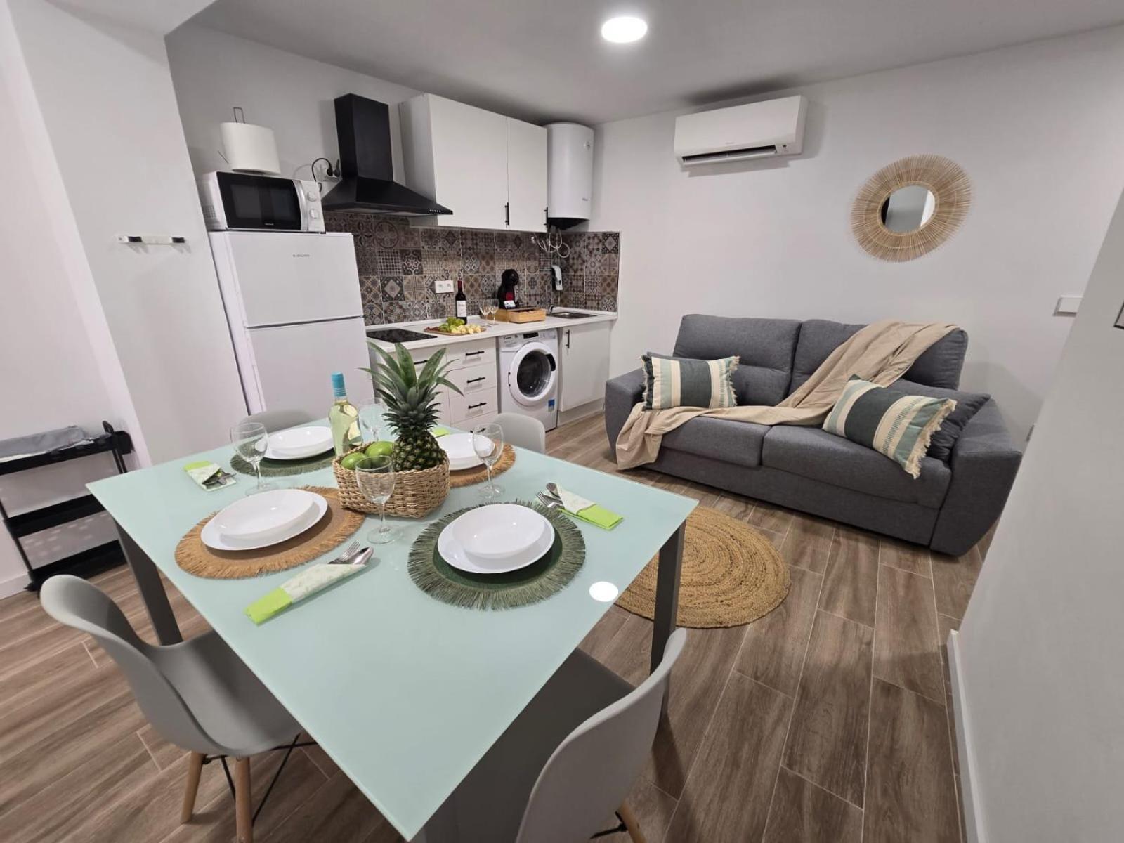 Suites Alameda Centro Levante 貝尼多姆 外观 照片